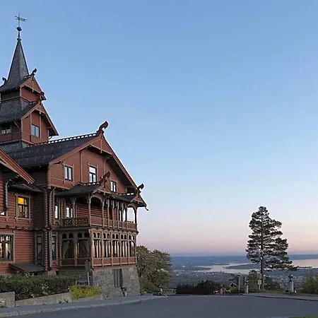 Scandic Holmenkollen Park Szálloda Oslo