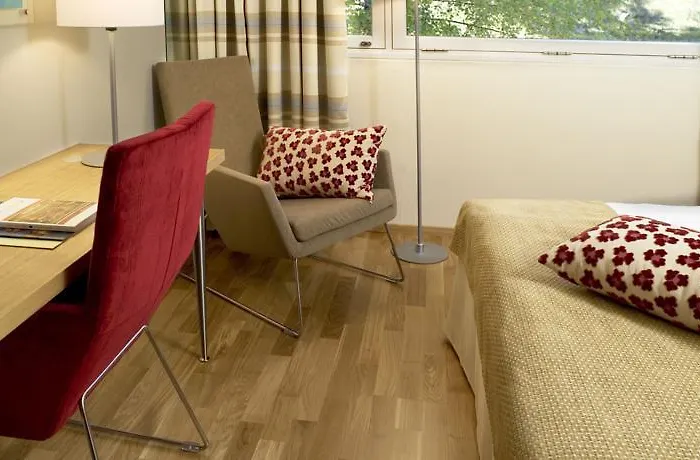 Scandic Holmenkollen Park Hotell 4*