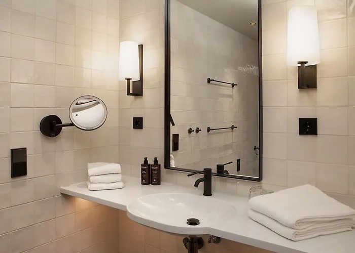 Scandic Holmenkollen Park Hotell 4*