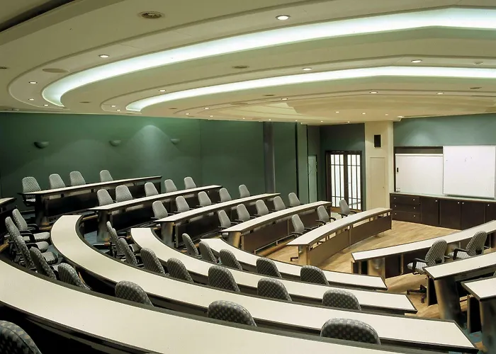 سكانديك هولمينكولين بارك